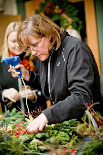 francoise-wreath-class-2009-030