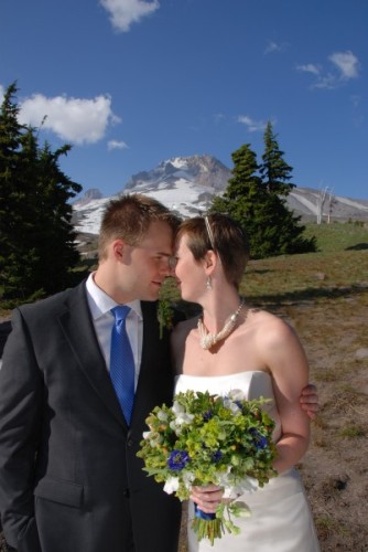 textured green bouquet with white and blue accents, Timberline Lodge, Françoise Weeks