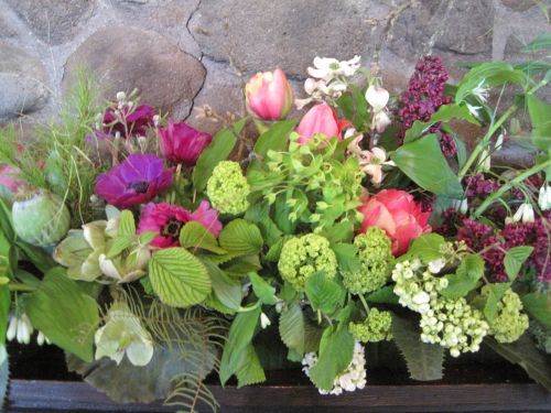 spring arrangement with tulips, solomon seal, viburnum, campanula, Viewpoint Inn, Françoise Weeks