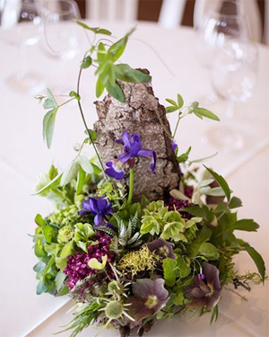 3-woodland centerpiece with pink and purple accent 3, Methven Vineyards, Françoise Weeks